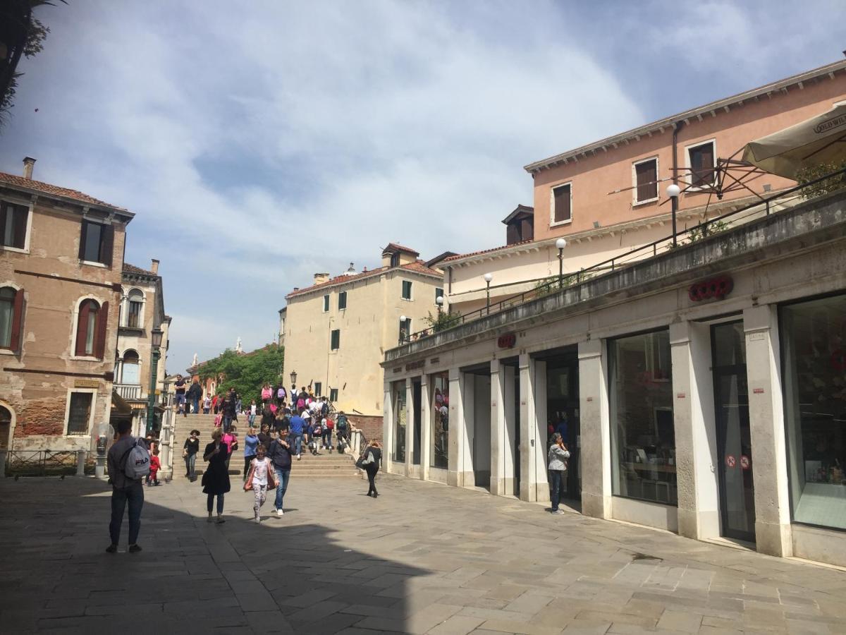 Mori 1 Con Bella Vista Nuovo Appartamento Venedig Exterior foto
